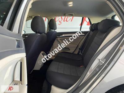 Volkswagen Golf 2015 1.2 TSI Midline Plus