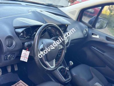 Ford Tourneo Courier 2023 1.5 TDCi Titanium Plus