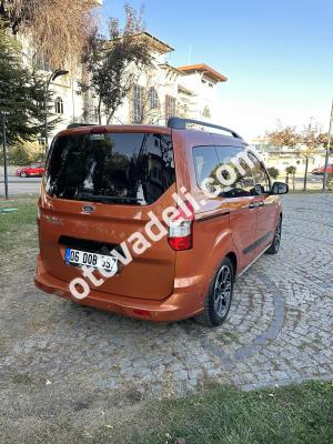 Ford Tourneo Courier 2023 1.5 TDCi Titanium Plus