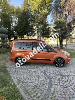 Ford Tourneo Courier 2023 1.5 TDCi Titanium Plus