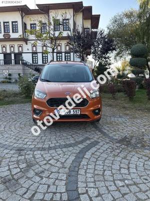 Ford Tourneo Courier 2023 1.5 TDCi Titanium Plus