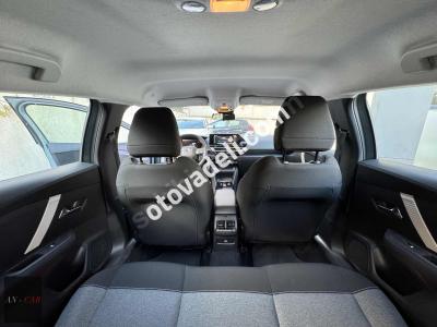 Citroen C4 2022 1.5 BlueHDi Feel Bold