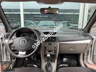 Renault Symbol 2011 1.2 Expression