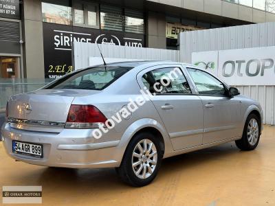 Opel Astra 2008 1.6 Enjoy Elegance