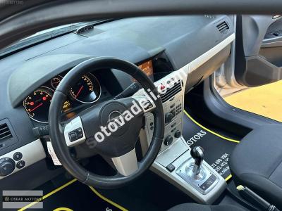 Opel Astra 2008 1.6 Enjoy Elegance