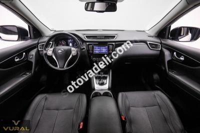 Nissan Qashqai 2016 1.6 dCi Platinum Premium Pack