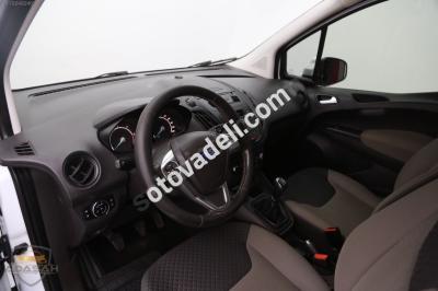 Ford Tourneo Courier 2020 1.5 TDCi Delux