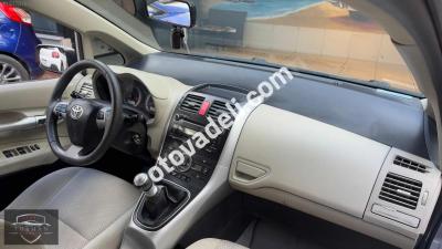 Toyota Auris 2012 1.6 Comfort Extra