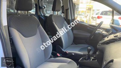 Ford Tourneo Courier 2021 1.5 TDCi Delux