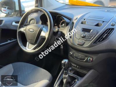 Ford Tourneo Courier 2021 1.5 TDCi Delux