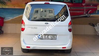 Ford Tourneo Courier 2021 1.5 TDCi Delux