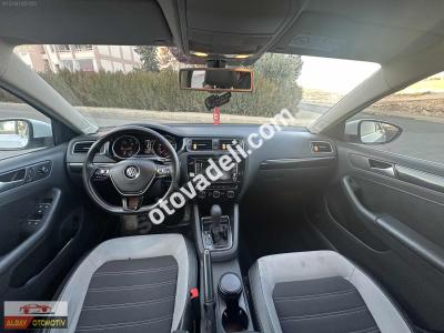 Volkswagen Jetta 2014 1.6 TDI Comfortline