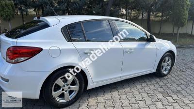 Chevrolet Cruze 2011 1.6 LT