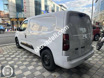 Citroen Berlingo 2024 1.5 BlueHDI Feel Bold