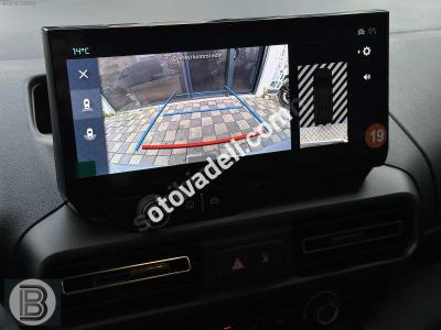 Citroen Berlingo 2024 1.5 BlueHDI Feel Bold