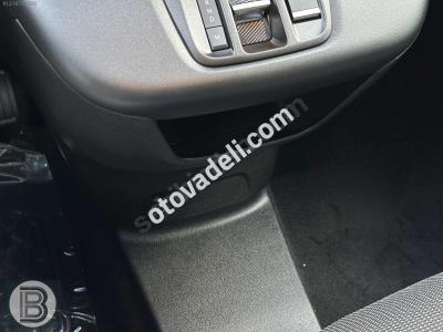 Citroen Berlingo 2024 1.5 BlueHDI Feel Bold