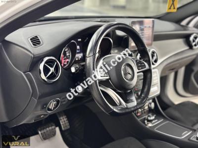 Mercedes GLA 2018 200 AMG