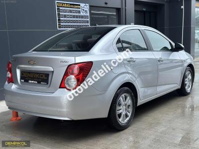 Chevrolet Aveo 2012 1.4 LT