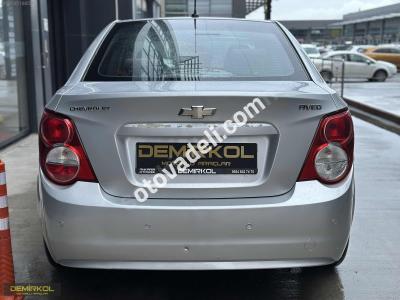 Chevrolet Aveo 2012 1.4 LT