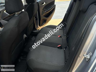 Peugeot 308 2016 1.6 BlueHDi Active