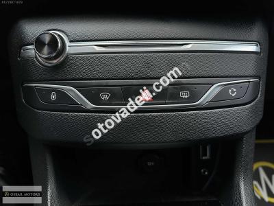 Peugeot 308 2016 1.6 BlueHDi Active