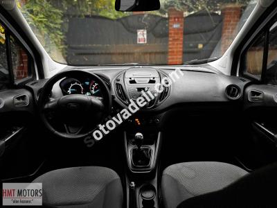 Ford Tourneo Courier 2021 1.5 TDCi Journey Trend