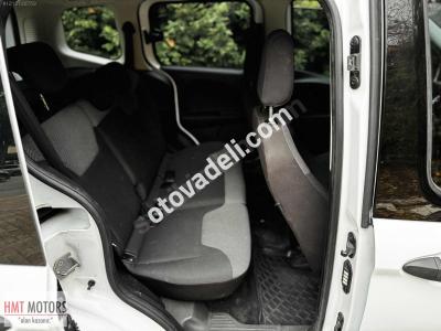 Ford Tourneo Courier 2021 1.5 TDCi Journey Trend