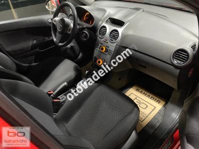 Opel Corsa 2013 1.2 Twinport Essentia