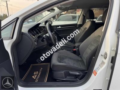 Volkswagen Golf 2018 1.6 TDI BlueMotion Comfortline