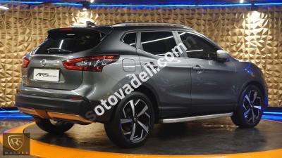 Nissan Qashqai 2017 1.6 dCi Platinum Premium Pack