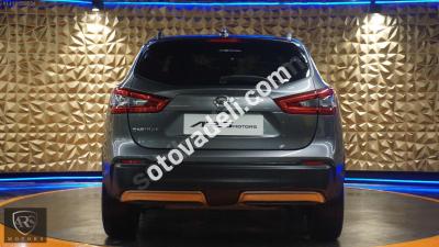 Nissan Qashqai 2017 1.6 dCi Platinum Premium Pack