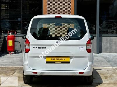 Ford Tourneo Courier 2021 1.5 TDCi Delux