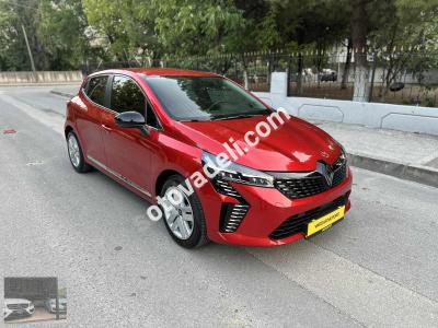 Renault Clio 2023 1.0 TCe Evolution