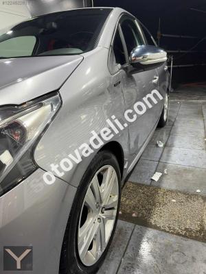 Peugeot 208 2020 1.5 BlueHDi Signature Dynamic