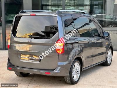 Ford Tourneo Courier 2019 1.5 TDCi Titanium Plus