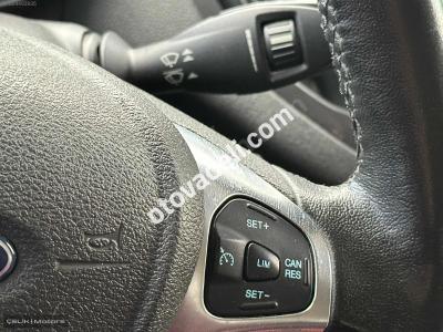 Ford Tourneo Courier 2019 1.5 TDCi Titanium Plus