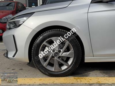 Opel Corsa 2023 1.2 T Edition