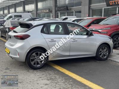 Opel Corsa 2023 1.2 T Edition