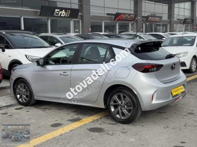 Opel Corsa 2023 1.2 T Edition