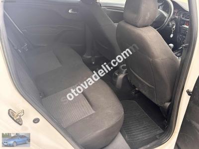 Peugeot 301 2015 1.6 HDi Active