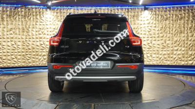 Volvo XC40 2021 1.5 T3 Momentum