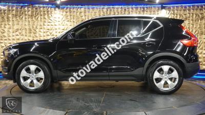 Volvo XC40 2021 1.5 T3 Momentum