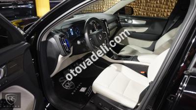 Volvo XC40 2021 1.5 T3 Momentum