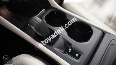 Volvo XC40 2021 1.5 T3 Momentum