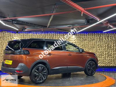 Peugeot 5008 2023 1.5 BlueHDI GT