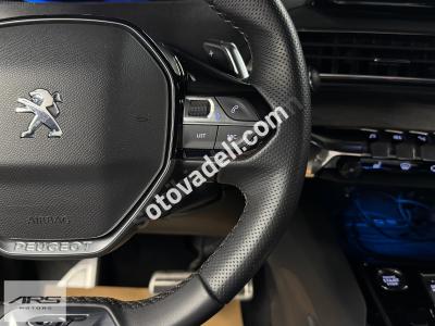 Peugeot 5008 2023 1.5 BlueHDI GT