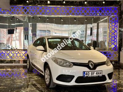Renault Fluence 2013 1.6 Joy