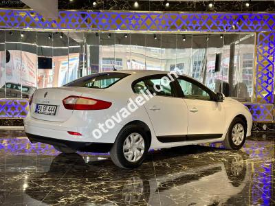 Renault Fluence 2013 1.6 Joy