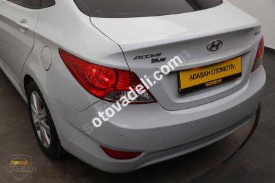 Hyundai Accent Blue 2017 1.6 CRDI Mode Plus