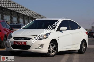 Hyundai Accent Blue 2012 1.6 CRDI Mode